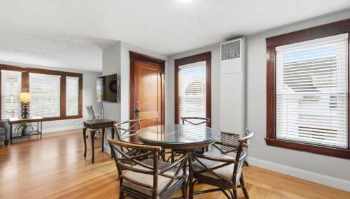 Craftsman Cozy Top Flr 1 Bed1- 1 Ba Private Porch - Foto 3