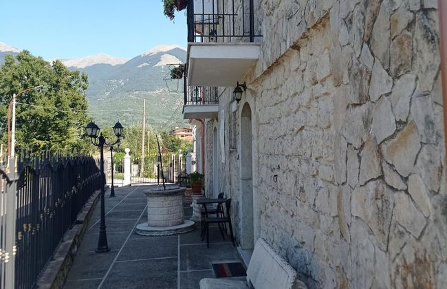 1-bed Apartment Sleeps 2 - Free Parking and Garden - Foto 11