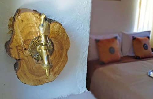 Thalia's Cottage - Cozy, Romantic Retreat with Sea & Mountain views - Photo 23