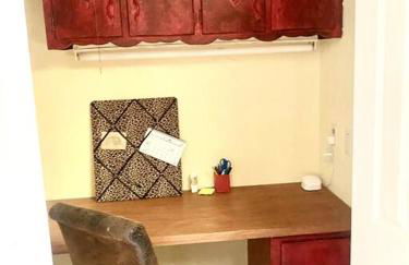 I40 Large Tuscany 4 bed 20min PDC - Photo 4