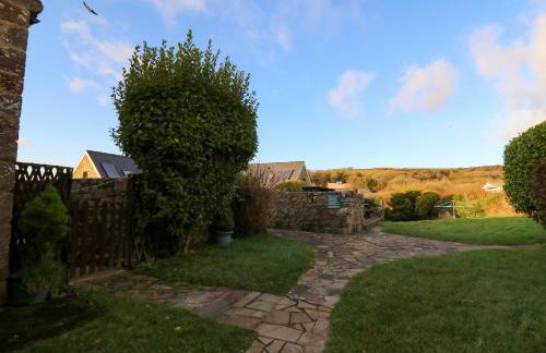 The Coach House - Photo 27