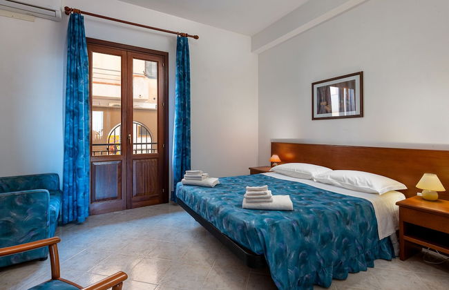 I Tre Golfi Beach Apartments - Photo 3