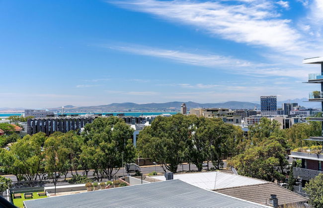 Urban Palette - Modern Artistic Green Point Apt - Foto 28