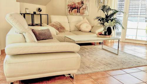 Harz-Fewo Weitsicht, modern & ruhig mit 2 Balkonen, Jura Kaffeevollautomat, Kaminofen, Gäste mit Hund willkommen - Foto 2