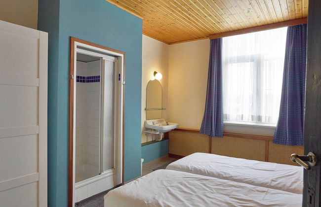 Spacious Holiday Home With Private Garden - Foto 14