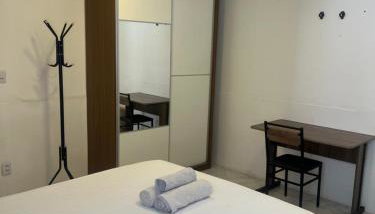 Apatapamento 2 quartos com excelente localização, segurança e com tudo o que você e sua família precisam pra uma estadia confortável! - Foto 4