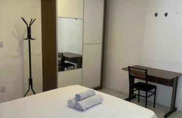 Apatapamento 2 quartos com excelente localização, segurança e com tudo o que você e sua família precisam pra uma estadia confortável! - Photo 4