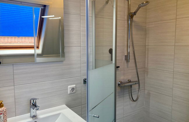 Holiday Home de Druif 6p With a Nice Terrace Near Lake Lauwersmeer - Foto 10