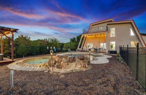 Modern Home - 1 Acre Lot w Pool Patios Jacuzzi - Foto 45