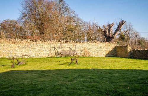 The Old Barn - Photo 11