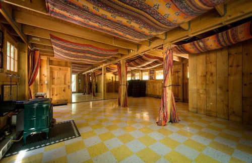 Tranquil Yurt Rental for Two with Soothing Interior on Ranch near San Luis Obispo - Foto 37