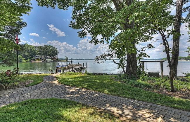 Landover Lodge by Avantstay Waterfront + Dock - Foto 7