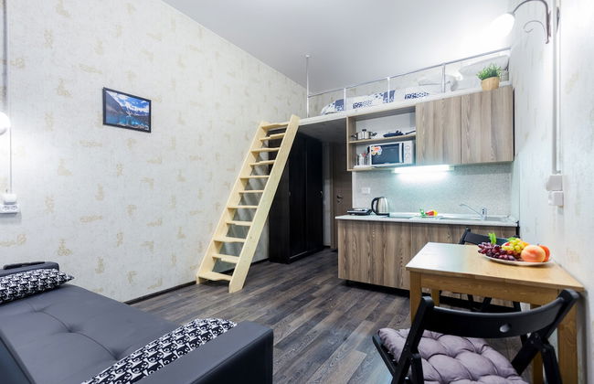 Guests Love on Blokhina - Foto 16