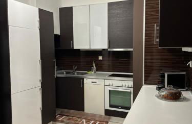 Blessings Apartment with Private Garden and Parking - Foto 19