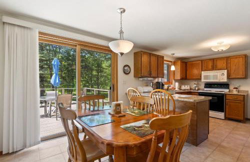 Wilderness Retreat by Simple Life Rentals - Foto 3