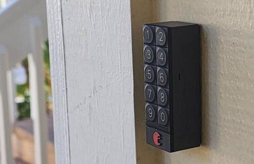 Boathouse Condo, Downtown Destin Harbor, Private Beach Access, Waterfront, on Golf course, Water Taxi pickup - Photo 13