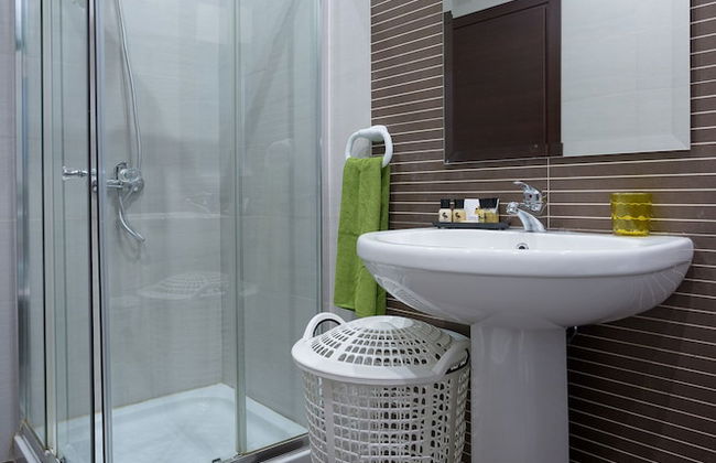 InStyle Aparthotel - Photo 37