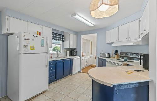 907 Z1 Village of Silver Lake by REMAX Premier - Photo 8