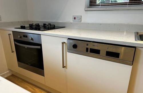 Your Lake side Retreat Sleeps 10-12 Nr Park & Sea - Photo 35