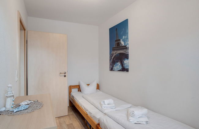 Snug Apartment in Kalkhorst with Terrace near City Center - Foto 24