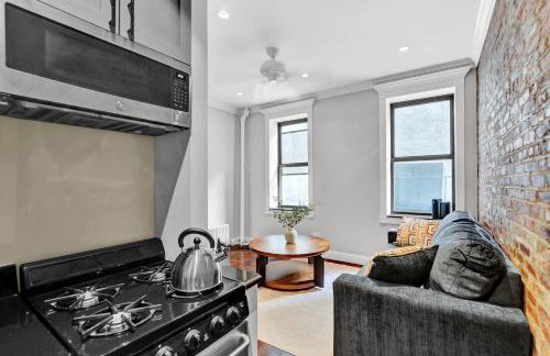 Gramercy Apartment - 3BR 2BA Modern Central - Foto 40