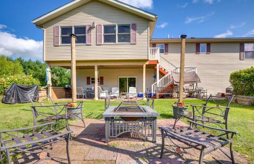 Chic Apple River Escape with Fire Pit! - Foto 1