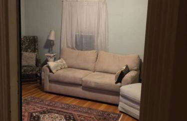 Charming Harvard Victorian - Foto 22