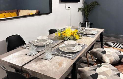 Oak Suite - 2 Bed - Sleeps 4 - Central Blackpool - Foto 5