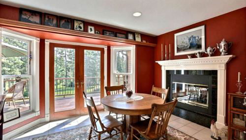 Four-Bedroom Luxury Vacation Rental on 80 Private Acres near Granite Peak, Wisconsin - Foto 4