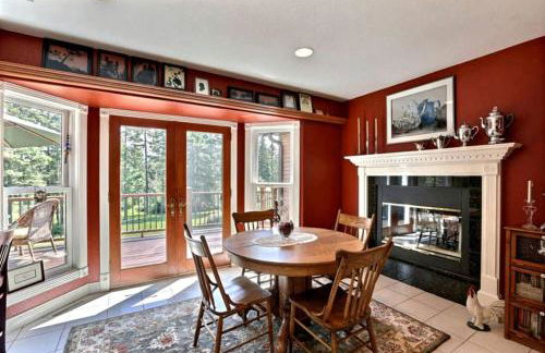 Four-Bedroom Luxury Vacation Rental on 80 Private Acres near Granite Peak, Wisconsin - Foto 4