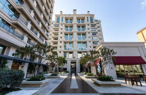 Luxuoso Apt Batel - 4 Minutos do Shopping Pátio Batel c/ Garagem, Piscina, Sauna e Academia - Foto 18