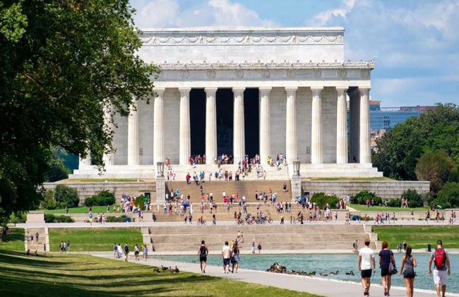 White House & National Mall Highlights with Lincoln Memorial - Photo 1