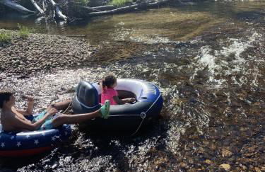 1800ML - As Seen on TV 1 mile from skiing great views hot tub fire pit beach Pool gym passes - Foto 63