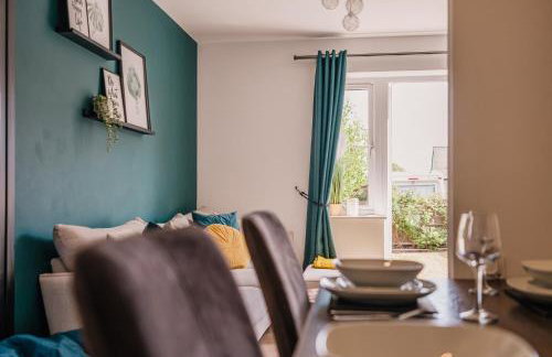 Beautiful 3 Bedroom Home Near Worcester - Photo 38