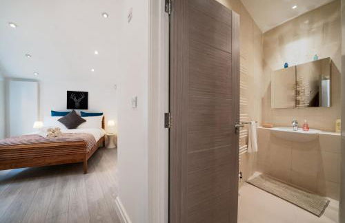 Huge & Central 3 Bedr, 4 Beds, 2,5 Bath Covent Gdn - Foto 27