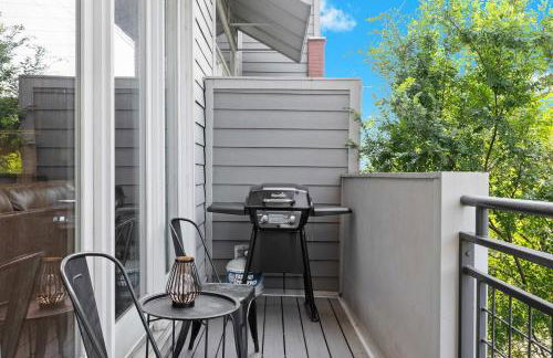 Exquisite Condo with Views in Trendy NuLu District - Foto 43