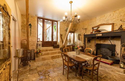 CHAMPAGNE HOUSE- Oasis de luxe & de charme - coeur de ville - 10-12 pers - piscine, cuisine d'été, patio, bar & piano - Photo 69