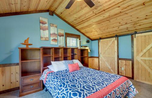 Private Dock Lakefront Family Home in Outing - Foto 13