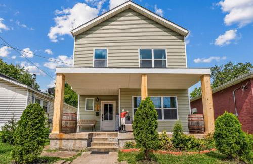 Derby- Bourbon Trail 4BR Pool Table Villa - Foto 1