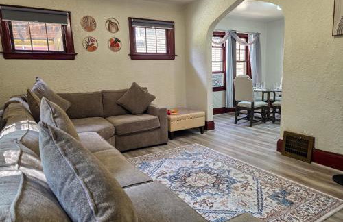 Cute 2 Bedroom Apartment 7 minutes from the falls! - Foto 17