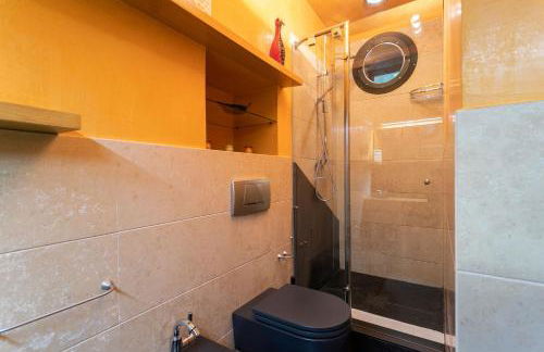 Secret Retreat With Lake View by Halldis - Foto 23