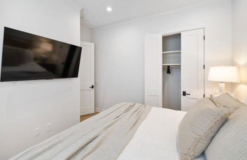 Pass Marianna 8 - Steps to Beach, Pet-Friendly, Pool, Fast WiFi - Photo 27