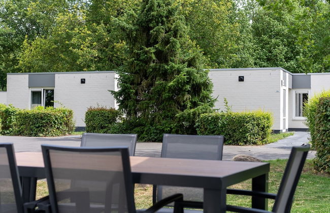 Restyled Bungalow, Near the Hunebed Center - Photo 11