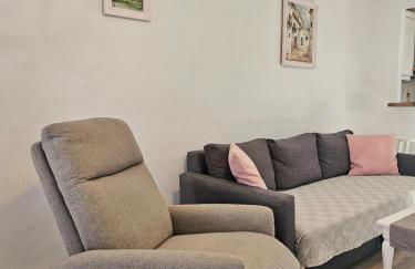 House Next to Beach in Tropical Garden - Foto 1