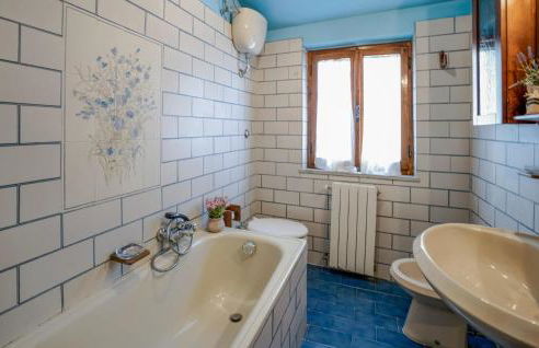 Nice Apartment In Verni With Wifi - Foto 14