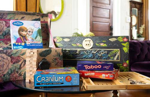 Prime Derby Location - Firepit - Yard - Family Friendly - Foto 17