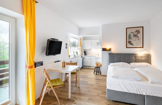 Claudia Top 7 - Foto 11