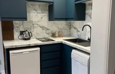 The Old Barn one bedroom apartment in Overton - Foto 5