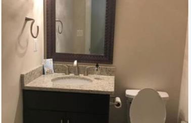 Entire Extra Large Luxury 3 Bedrooms Condo - Photo 16