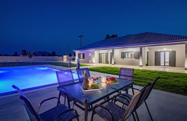 Nimar Luxury Villa - Private Swimming Pool - Foto 25